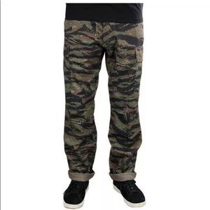 Theories Cargo Pants Tiger Camo New Size Large